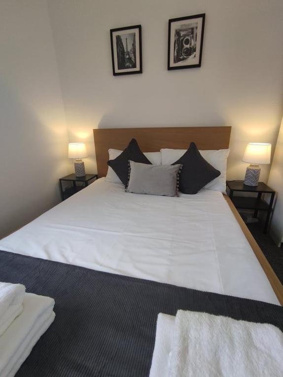 1 Bedroom Apartment With Free Parking Weymouth Buitenkant foto
