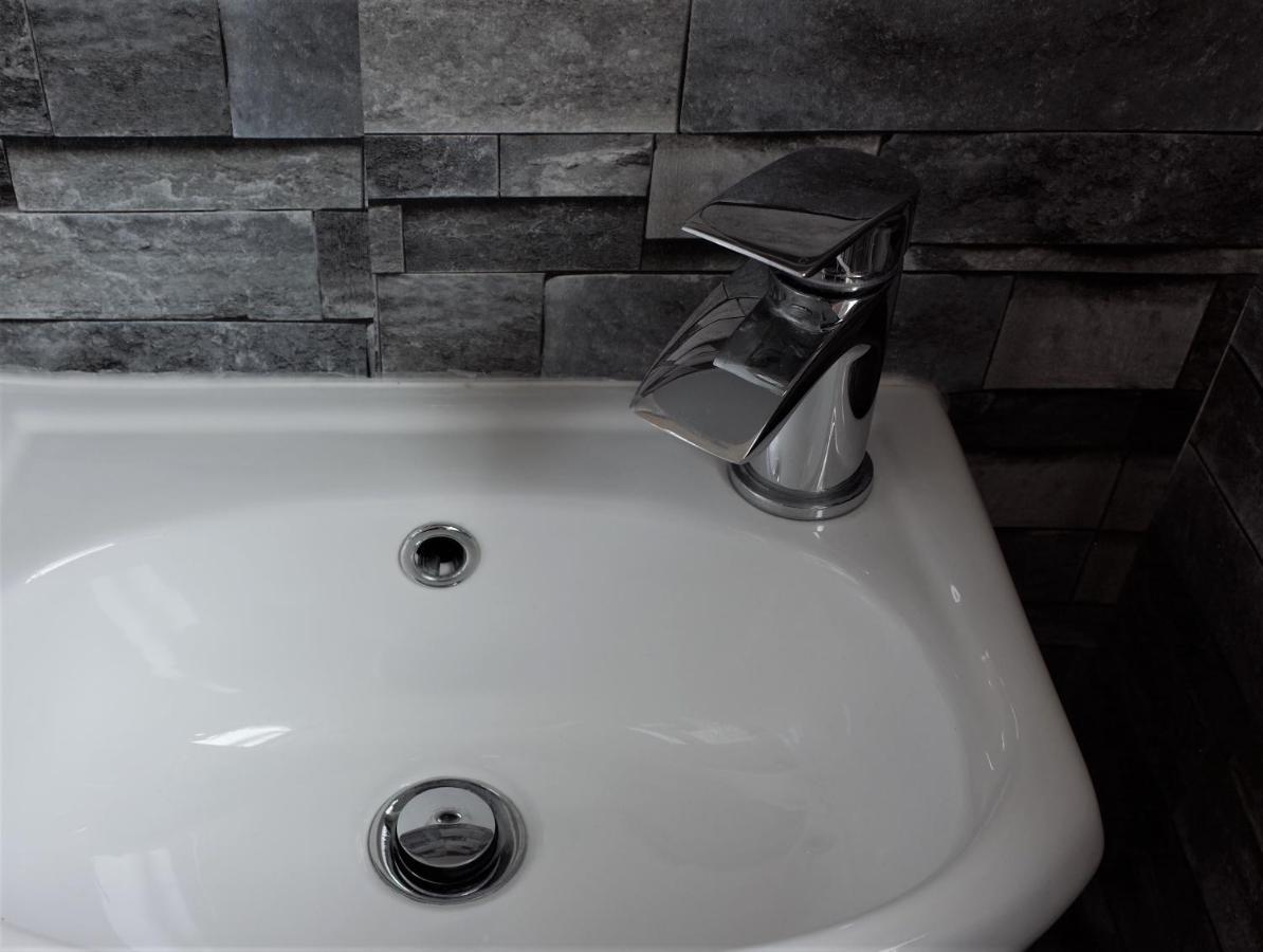 1 Bedroom Apartment With Free Parking Weymouth Buitenkant foto